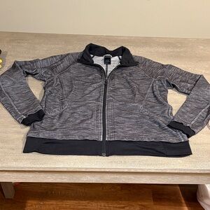 THE NORTH FACE | Full Zip Long Sleeve Jacket in a gray heather and black XL
